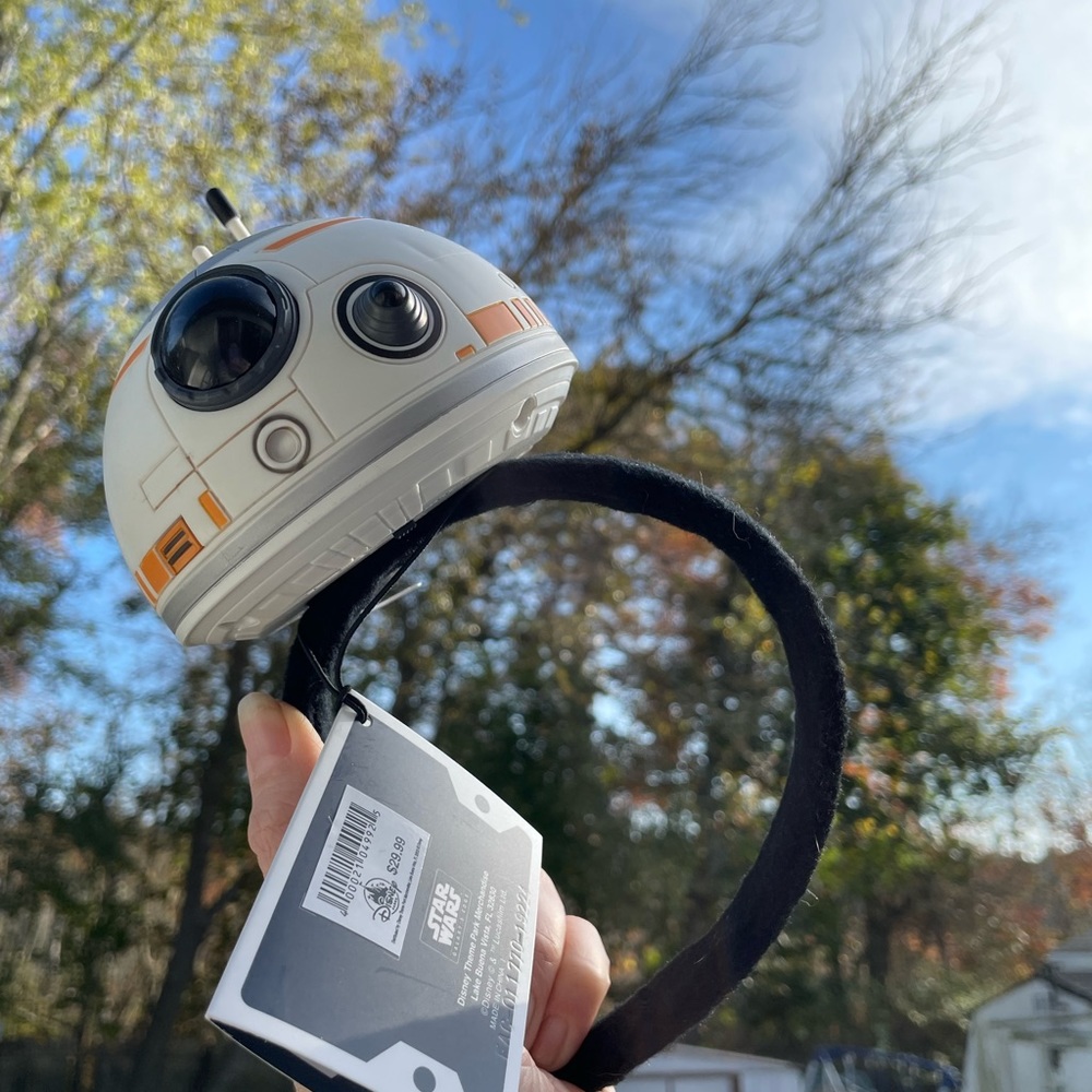 NWT DISNEY OFFICIAL PARKS BB-8 HEADBAND WITH LIGHTS AND SOUNDS